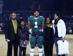 Robert-Nkemdiche-and-family