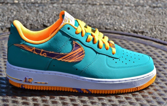 nike-air-force-1-low-marbled-swoosh-pack-03-570x361
