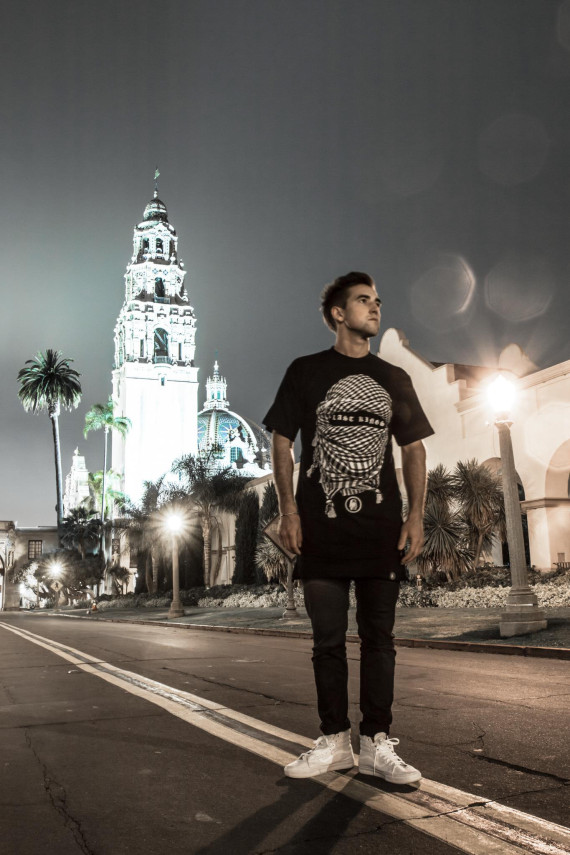 last-kings-tyga-fall-2014-collection-lookbook-18-570x855