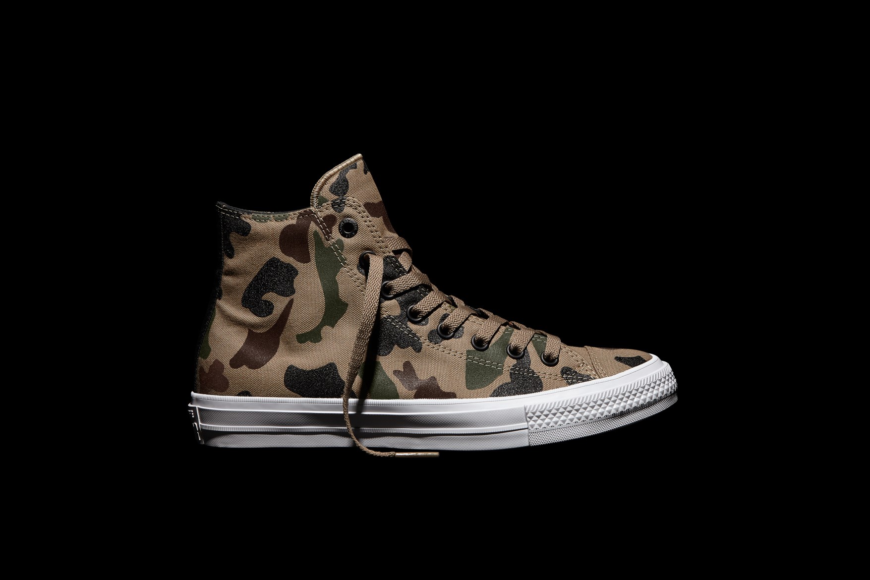 converse-chuck-ii-reflective-print-collection-1