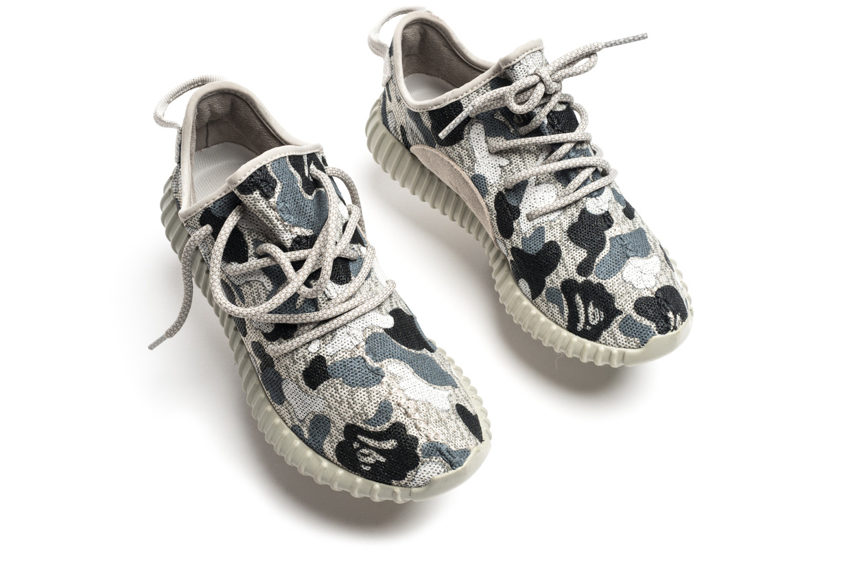 yeezy-boost-350-moonrock-bape-camo-0001