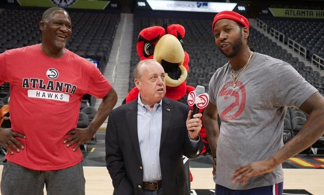 dominique-wilkins-2-chainz-3-point-shootout