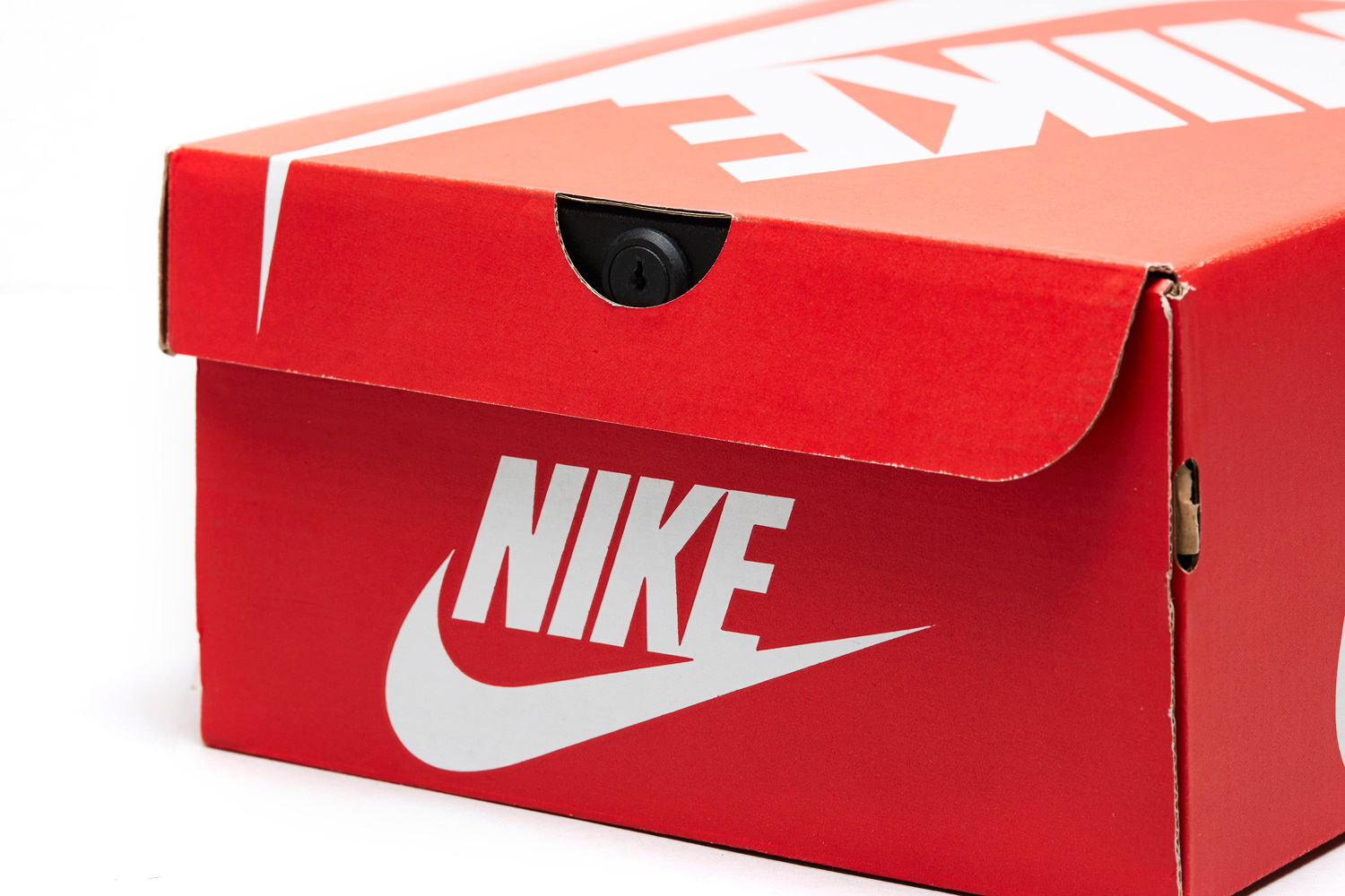 mandem-safe-nike-shoe-box-6